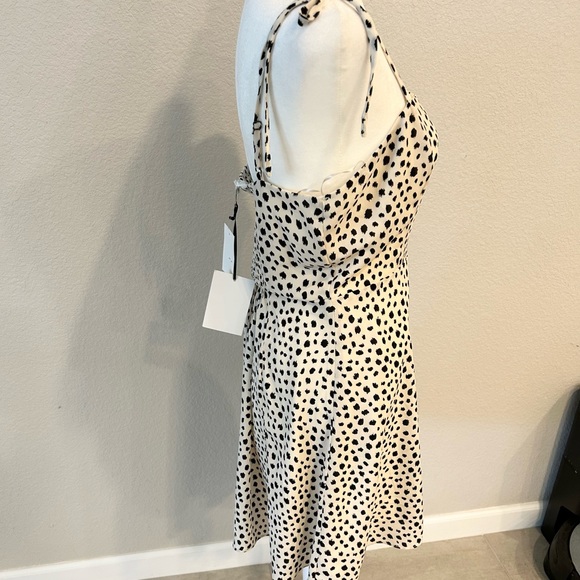 Black and white mini dress - Picture 6 of 8